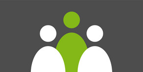 Drei Personenicons auf grauem Hintergrund